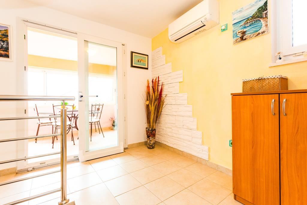 Holiday Home Villa Pindo Ston Bagian luar foto